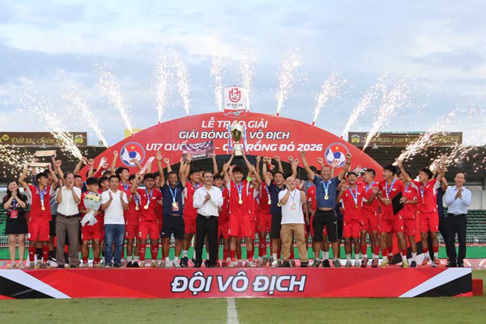 U17 PVF defeats U17 Hue to win the National U17 Football Tournament - Red Dragon Cup 2026. Photo: VFF