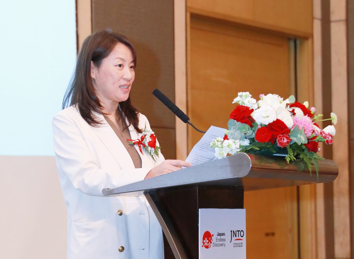 Bà Matsumoto Fumi - Trưởng đại diện JNTO Văn phòng Việt Nam phát biểu khai mạc sự kiện. Ảnh: JNTO