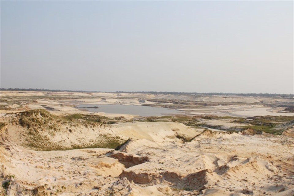 Ha Tinh Department of Finance has issued a decision to terminate the Thach Khe iron ore mining project with the investor being Thach Khe Iron Joint Stock Company. Photo: Tran Tuan