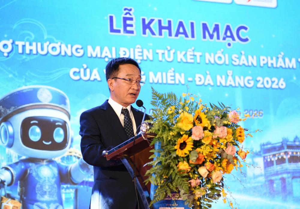 Phó Giám đốc Sở Công thương TP Đà Nẵng Huỳnh Xuân Sơn phát biểu tại lễ khai mạc. Ảnh: Thanh Huyền