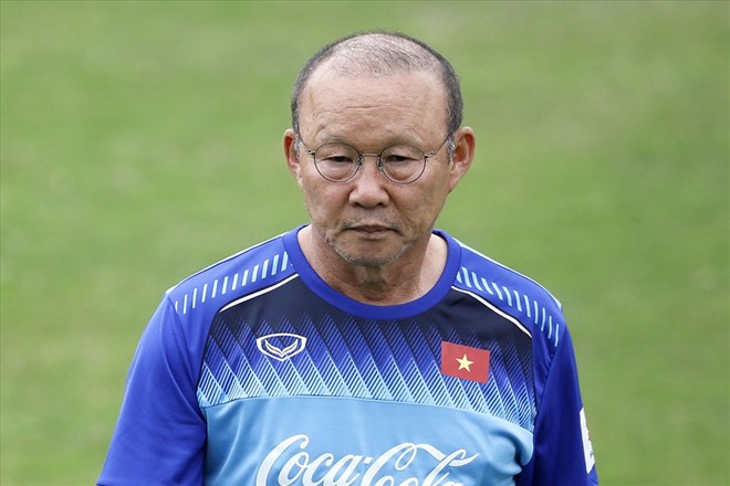 Coach Park Hang-seo attracts attention with his angry action in the friendly match of the Thai team. Photo: Pham Dinh