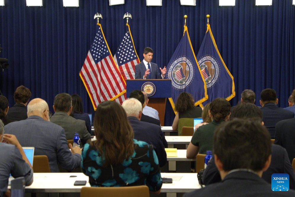 Chủ tịch Fed Kevin Warsh phát biểu tại cuộc họp báo ở Washington DC., Mỹ ngày 29.7.2026. Ảnh: Xinhua
