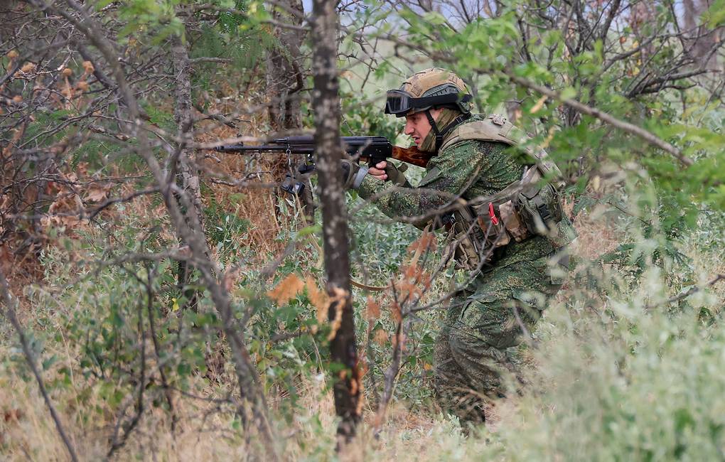 Russian soldiers on duty on the battlefield. Photo: TASS