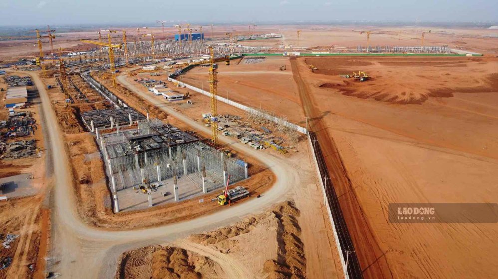 The Government Inspectorate said that some contractors of the Long Thanh airport project used advance money to deposit savings to earn interest. Photo: Ha Anh Chien