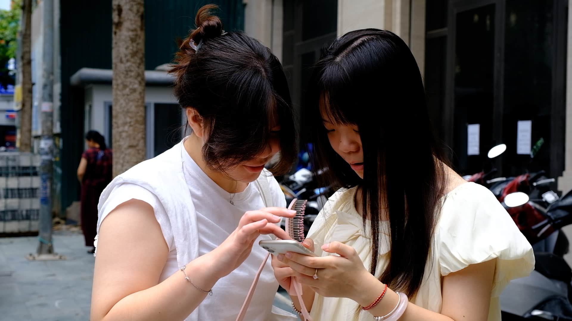 Pre-marital courses are expected to fill the knowledge gap of young people