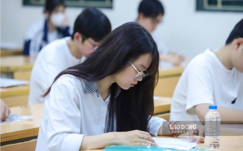 Floor score for Traditional Medicine majors of schools in 2026