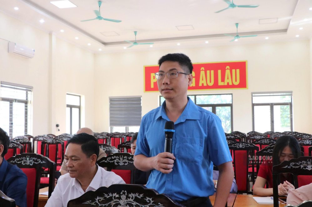 Nâng cao năng lực đội ngũ cán bộ Công đoàn cơ sở thông qua tập huấn nghiệp vụ. Ảnh: Mạnh Hùng