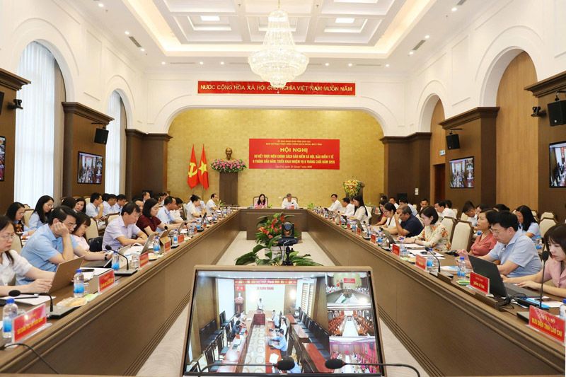 Conference scene. Photo: Lao Cai Provincial Electronic Information Portal