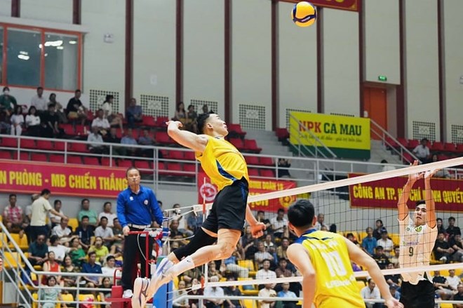 LPBank Ninh Binh men's volleyball team will select the best foreign player to participate in round 2 of the 2026 National Club Championship. Photo: VFV