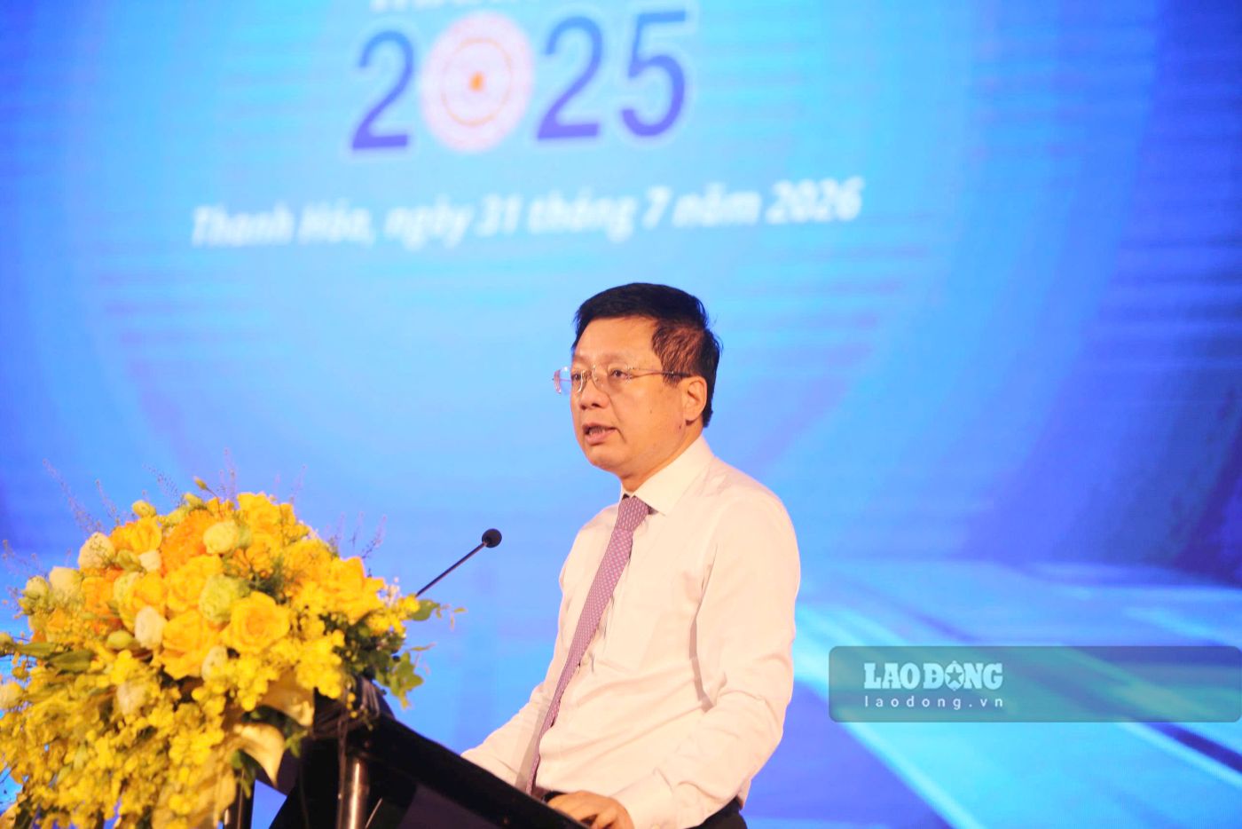 PGS. TS Hồ Sỹ Hùng, Chủ tịch Liên đoàn Thương mại và Công nghiệp Việt Nam (VCCI) phát biểu tại buổi lễ. Ảnh: Quách Du