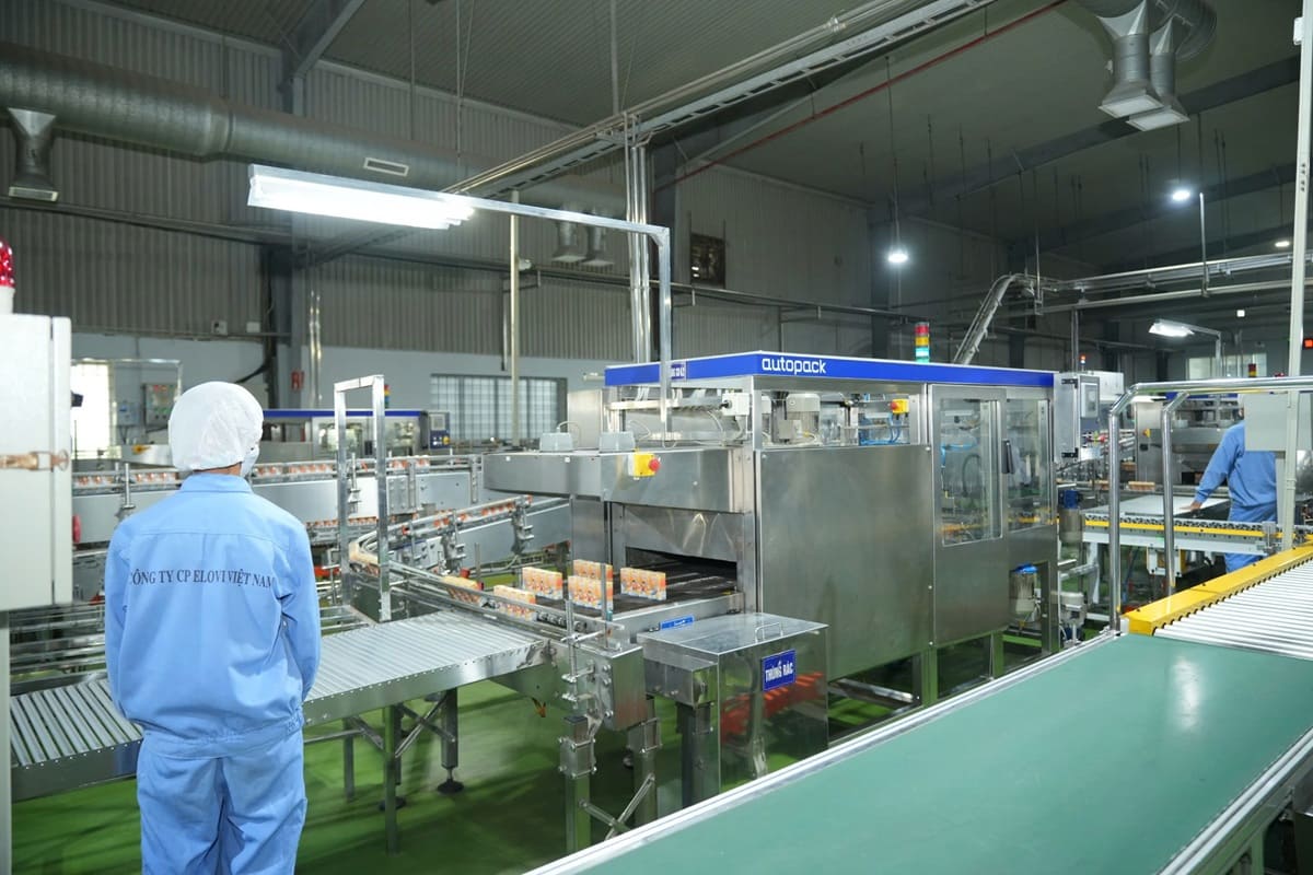 Automatic production line inside the Morinaga Milk factory in Thai Nguyen. Photo: Morinaga Milk