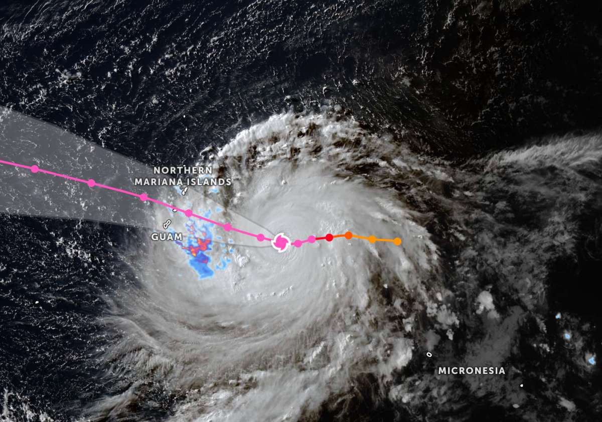 Bão Bavi đã mạnh lên thành siêu bão trên biển Thái Bình Dương. Ảnh: JTWC