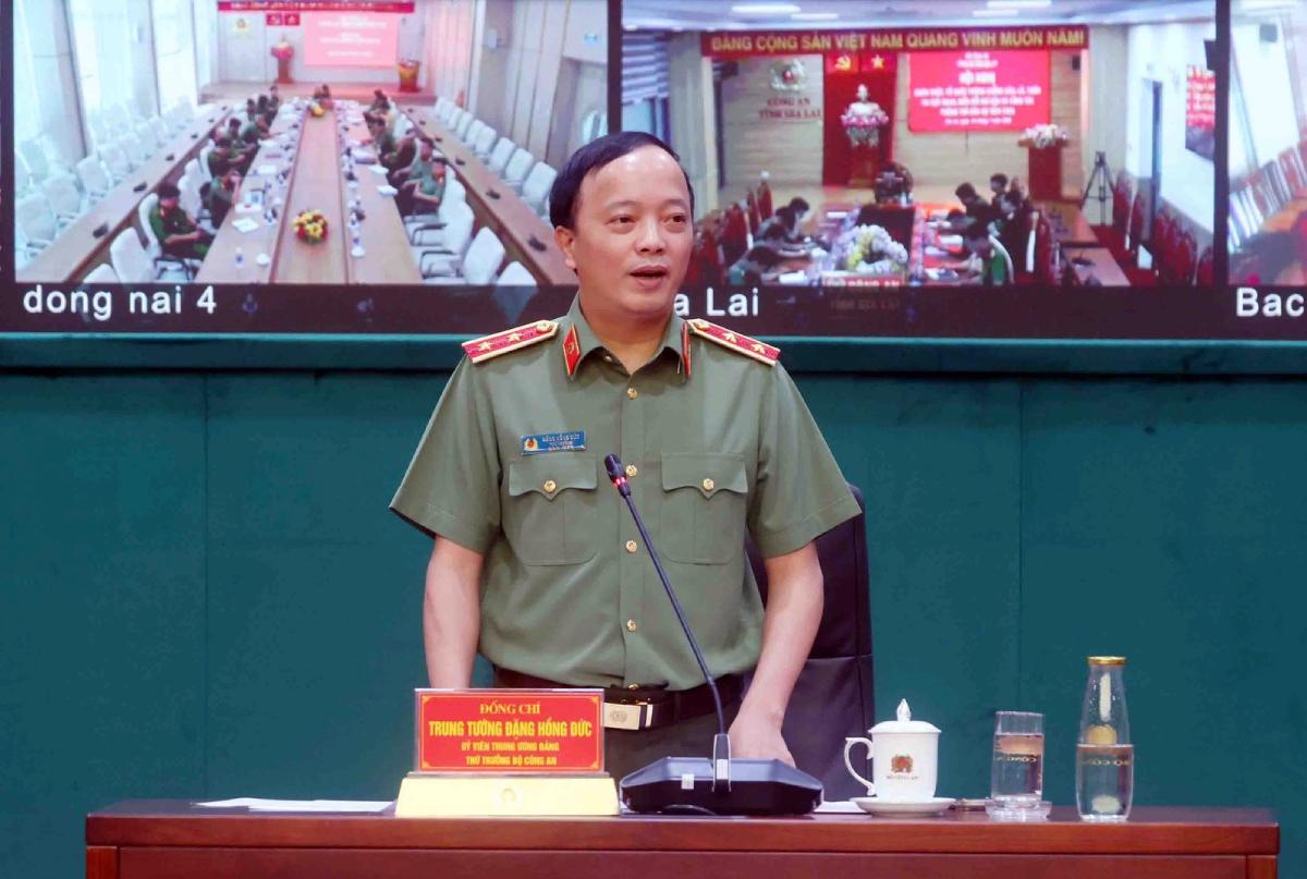 Deputy Minister of Public Security Dang Hong Duc speaks at the conference. Photo: Ministry of Public Security