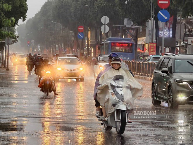 Forecast of thunderstorms in many areas today, July 5. Photo: Thai Bao
