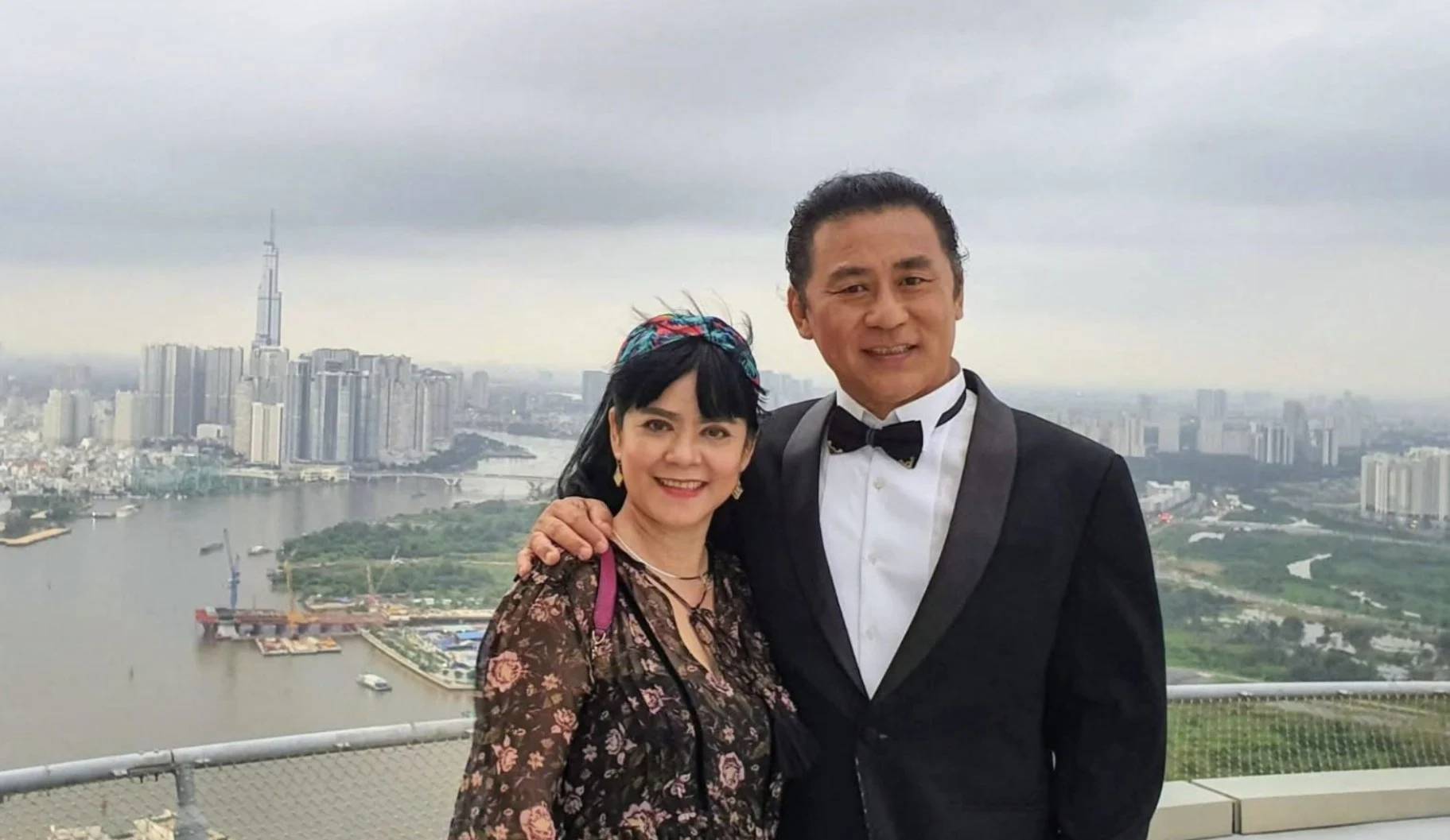 People's Artist Ta Minh Tam (right) and his wife - late artist Bach Van. Photo: Artist provided
