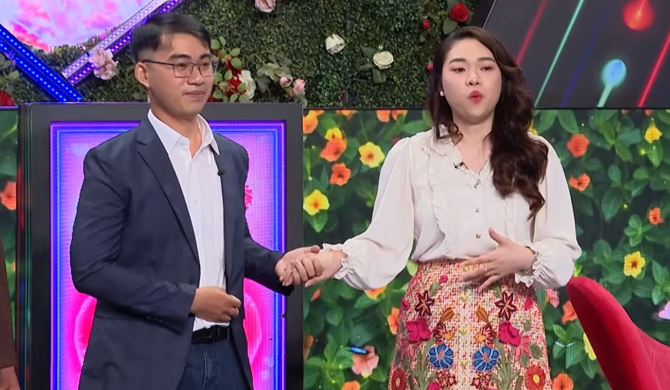 Young couple at the "You Want to Date" show. Photo: MCV.