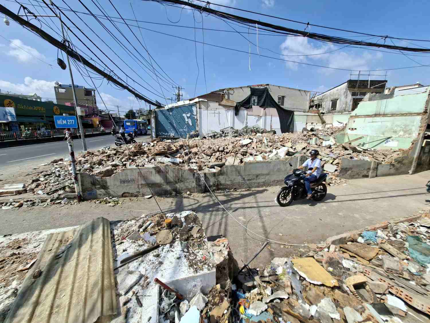 Ho Chi Minh City is clearing ground to expand National Highway 13. Photo: Minh Quan