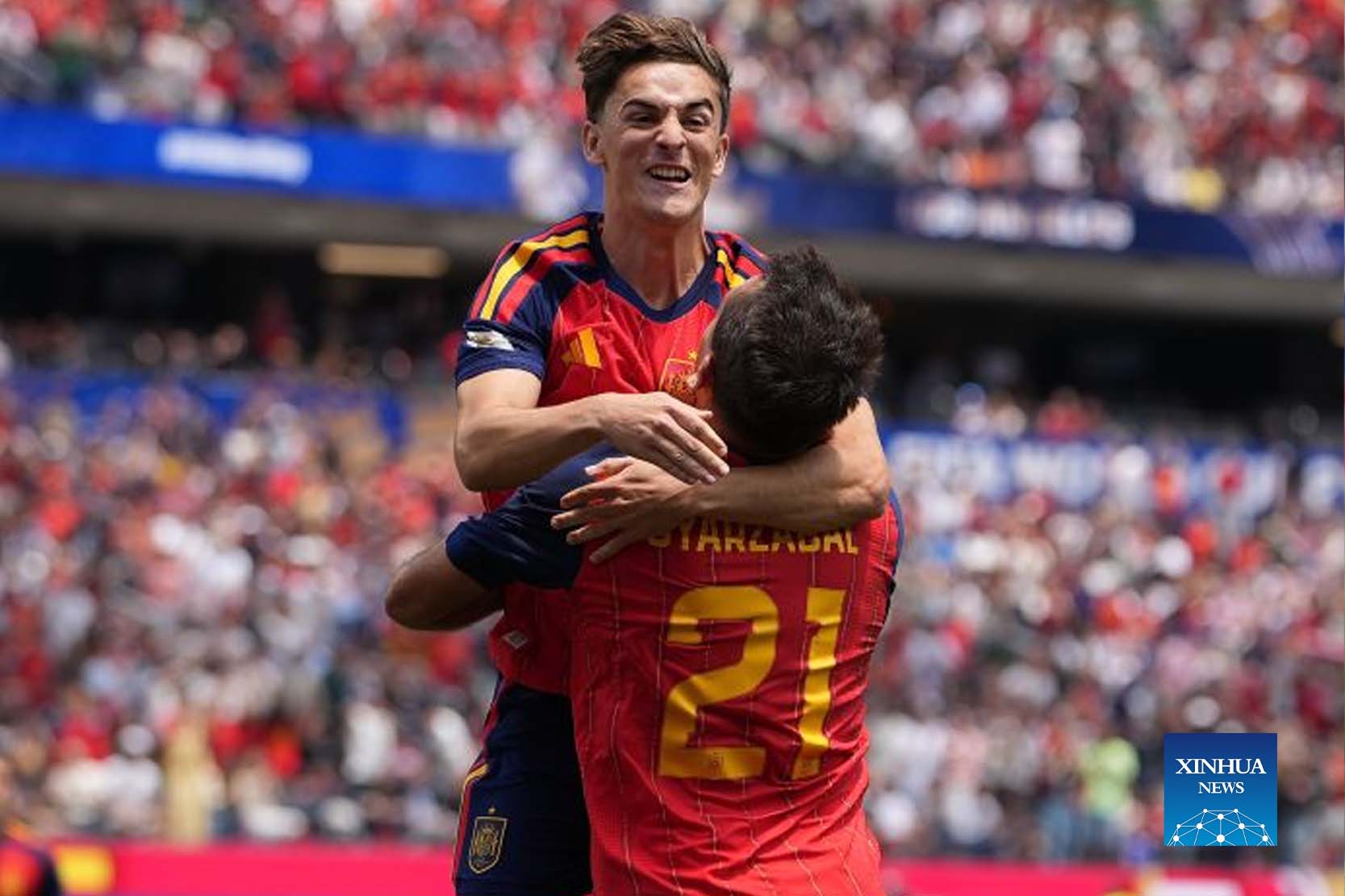 Mikel Oyarzabal đang là trụ cột không thể thay thế của La Roja. Ảnh: Xinhua