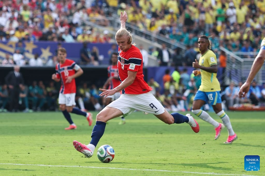 Erling Haaland lập cú đúp, giúp Na Uy loại Brazil ở vòng 1/8 World Cup 2026. Ảnh: Xinhua