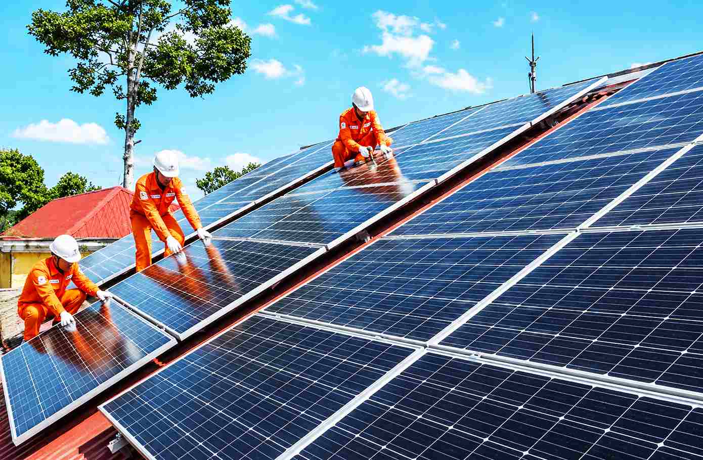 Lam Dong has many strengths attracting solar power projects. Photo: Phuc Khanh
