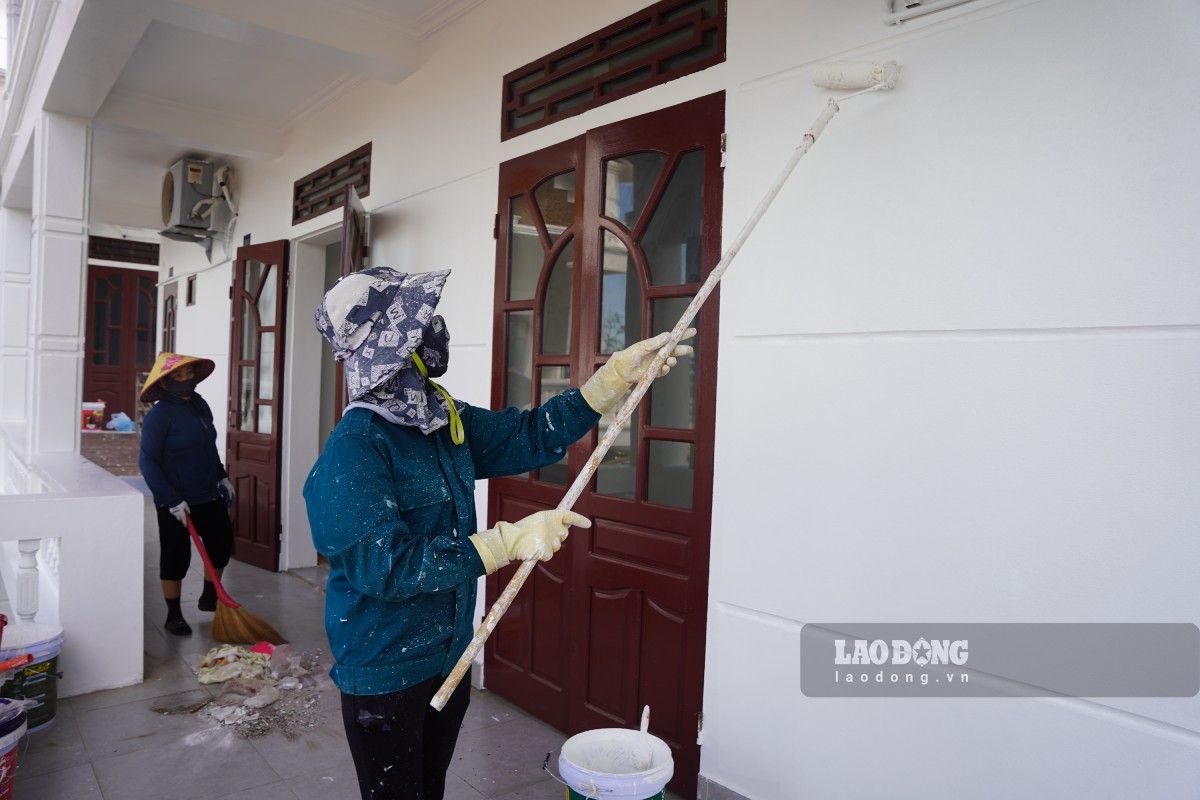 Các cơ sở dịch vụ du lịch ở Khu