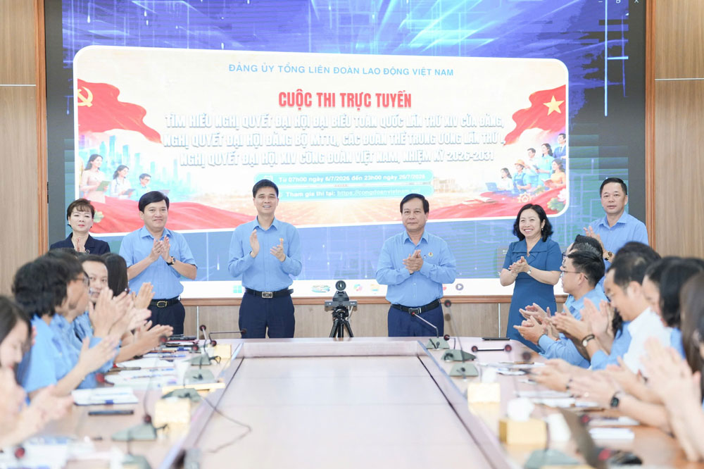 Lễ phát động Cuộc thi trực tuyến “Tìm hiểu Nghị quyết Đại hội Đại biểu toàn quốc lần thứ XIV của Đảng, Nghị quyết Đại hội Đảng bộ Mặt trận Tổ quốc Việt Nam, các đoàn thể Trung ương lần thứ I, Nghị quyết Đại hội XIV Công đoàn Việt Nam, nhiệm kỳ 2026-2031“. Ảnh: Hữu Chánh 