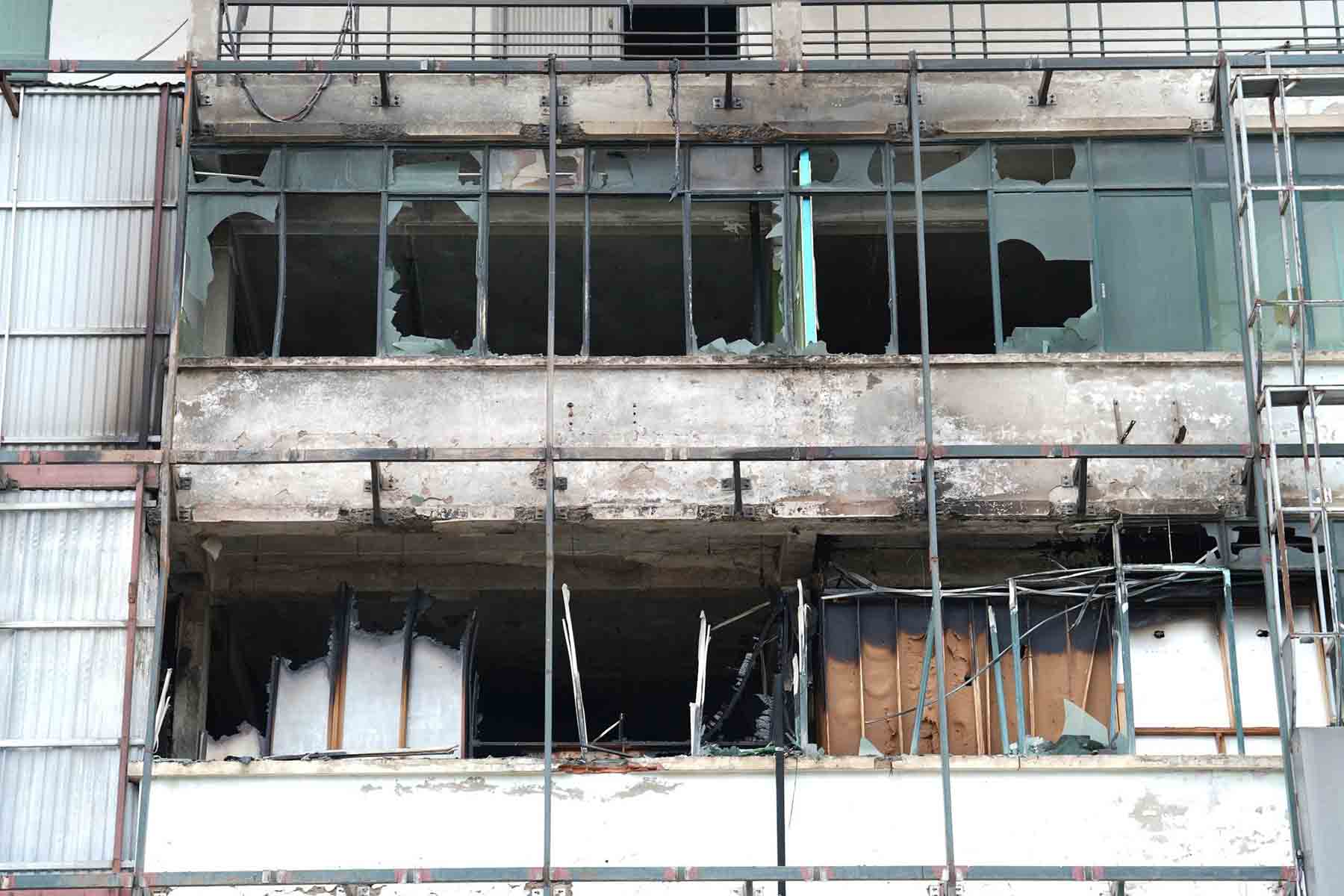 Scene of the fire at building No. 135 Tran Phu street (Ha Dong ward, Hanoi). Photo: Song Huu