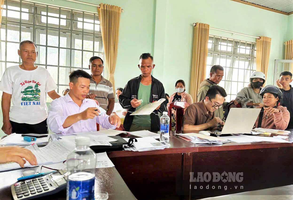 Lâm Đồng chi trả tiền dịch vụ môi trường rừng cho người nhận khoán. Ảnh: Ảnh: Hoàng Duyên