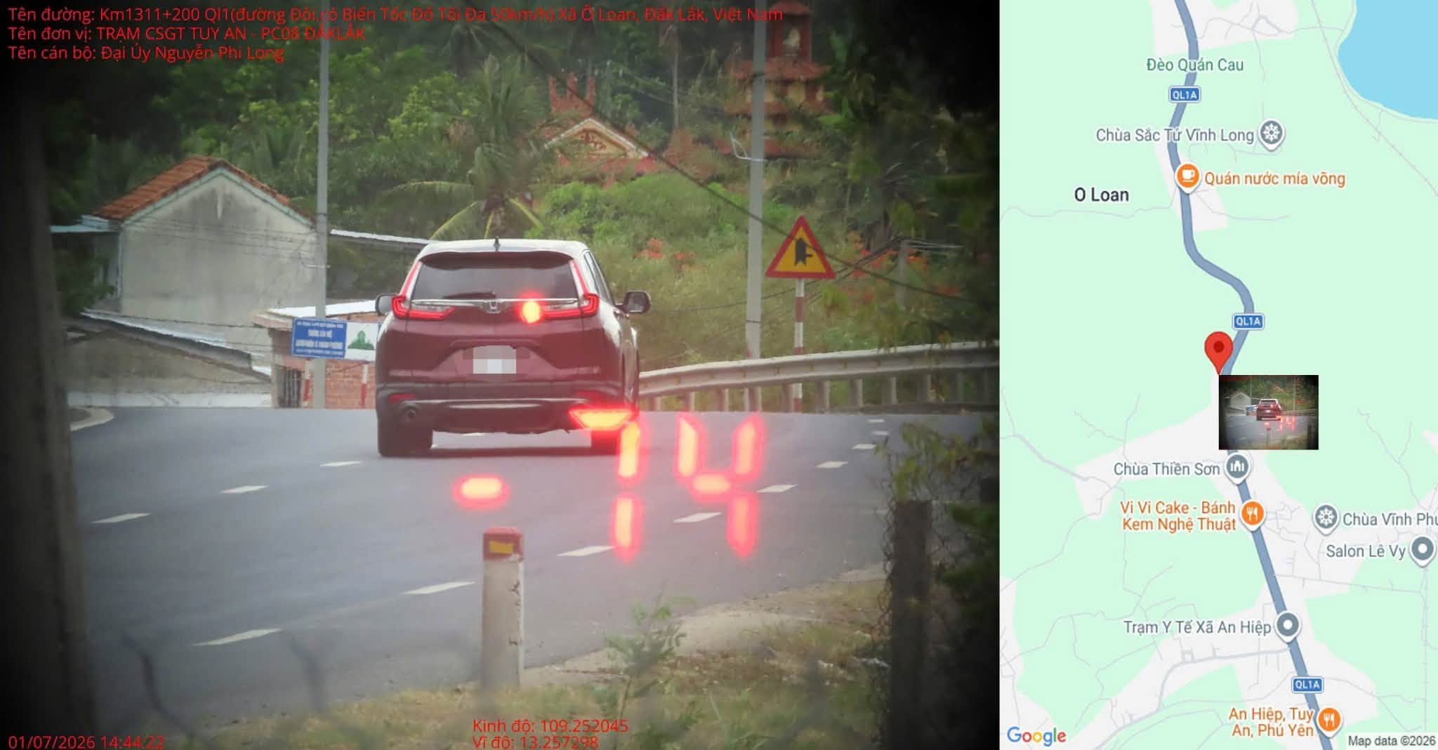 Un vehículo que infringe la velocidad al pasar por la Carretera Nacional 1 (área de la provincia de Đắk Lắk). Foto: Policía proporcionada