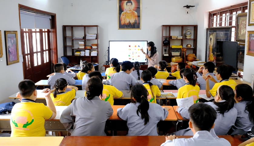 Verano significativo desde la clase especial bajo el techo del templo