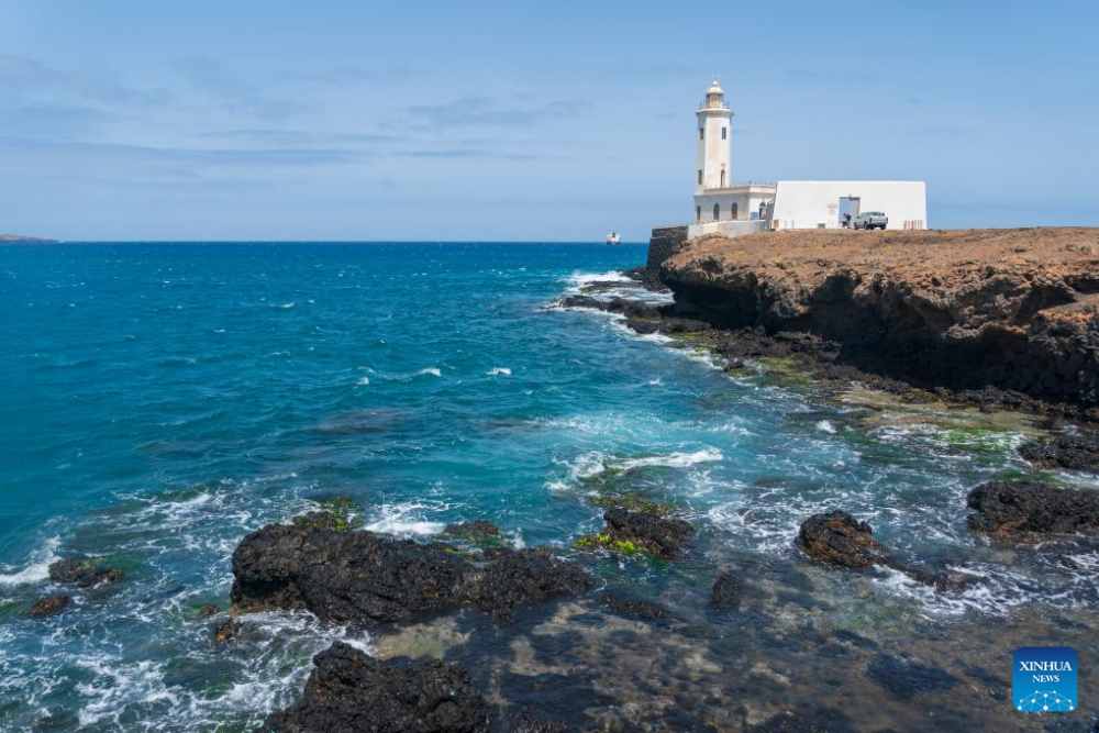 A lighthouse on the coast of Santiago Island, Cabo Verde. Photo: Xinhua