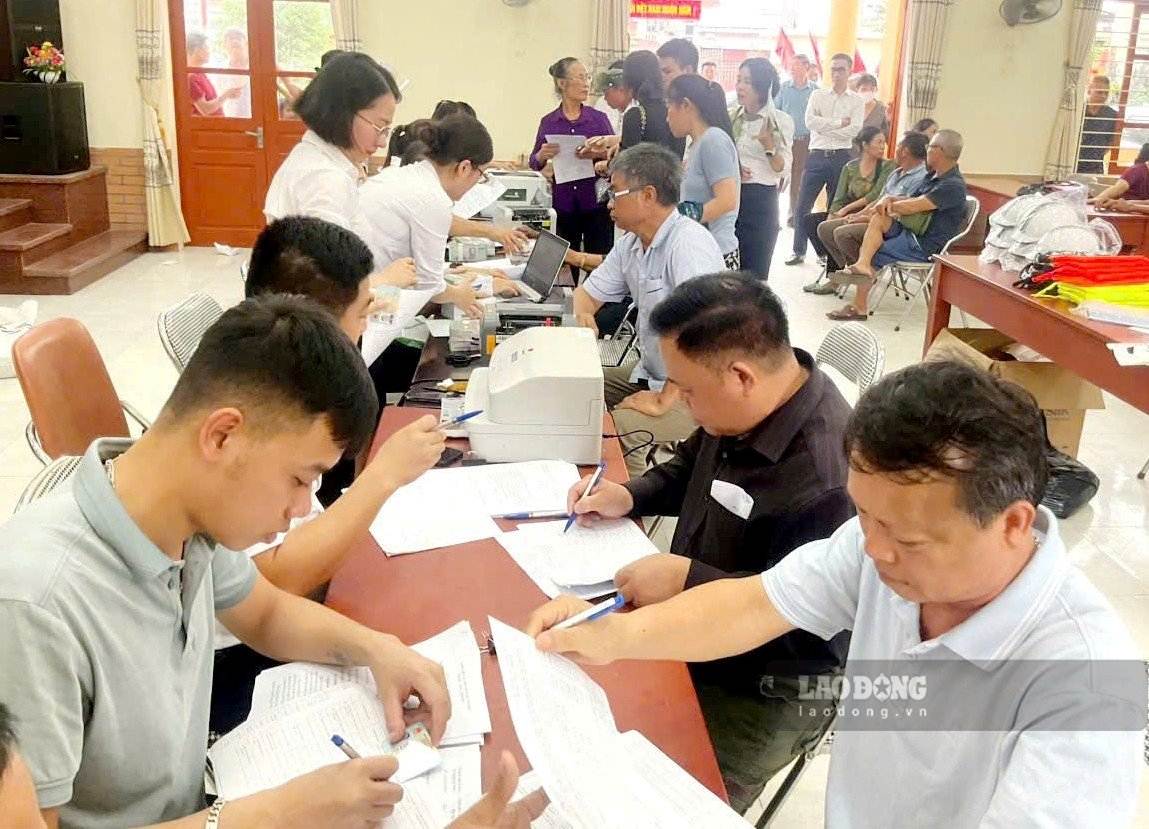 Households receive regular funding and support for project implementation. Photo: Nghi Duong Commune Information Portal - Hai Phong City