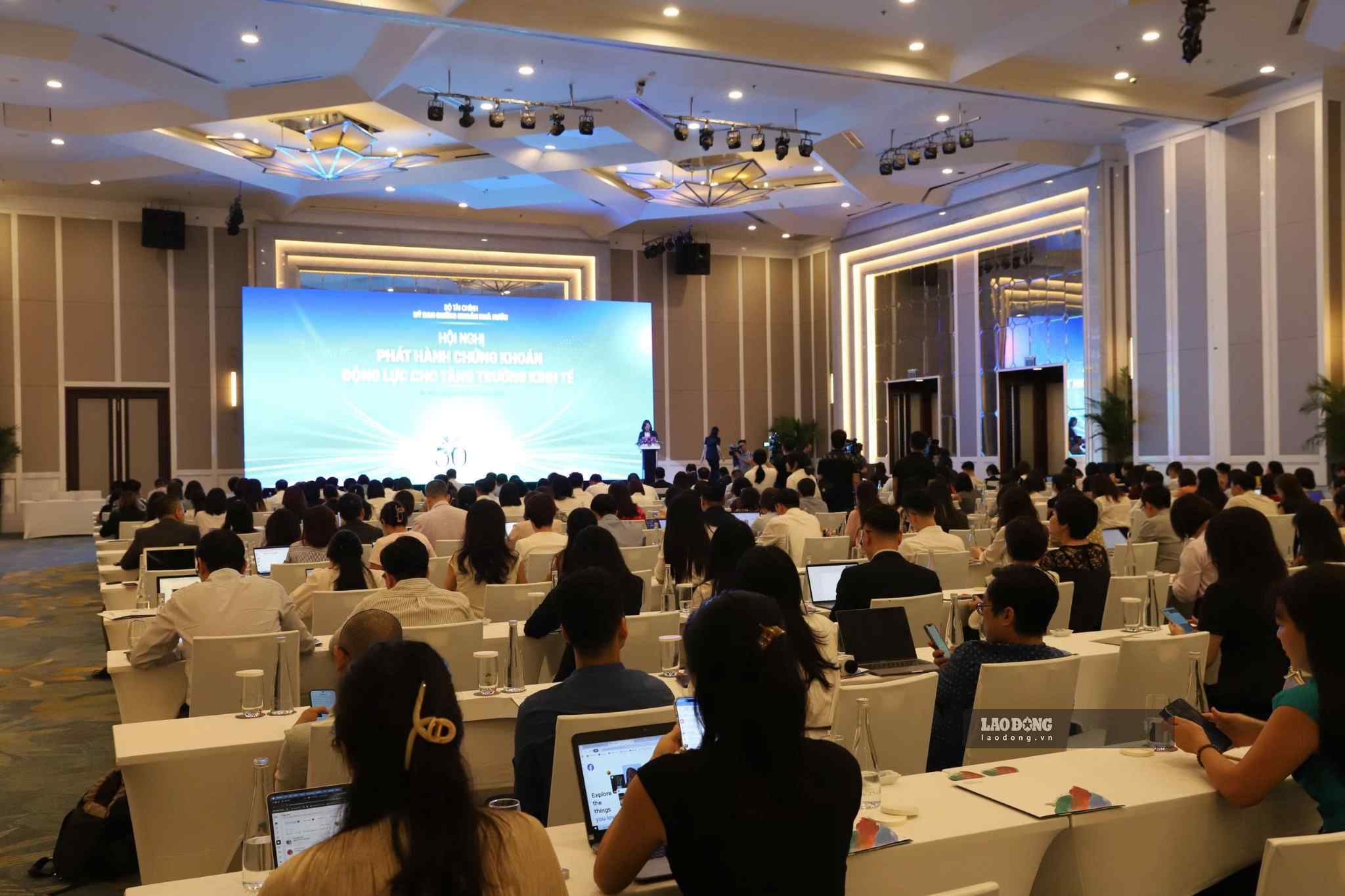 Hội nghị “Phát hành chứng khoán - Động lực cho tăng trưởng kinh tế” diễn ra ngày 7.7 tại Hà Nội. Ảnh: Lục Giang