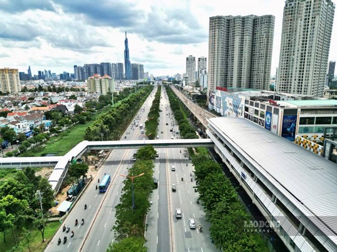 TPHCM sẽ phát triển đô thị TOD quanh các nhà ga metro. Ảnh: Anh Tú