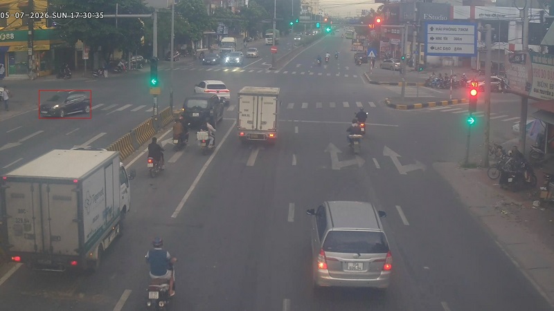 Car owner fined remotely in Hung Yen. Photo: Hung Yen Traffic Police