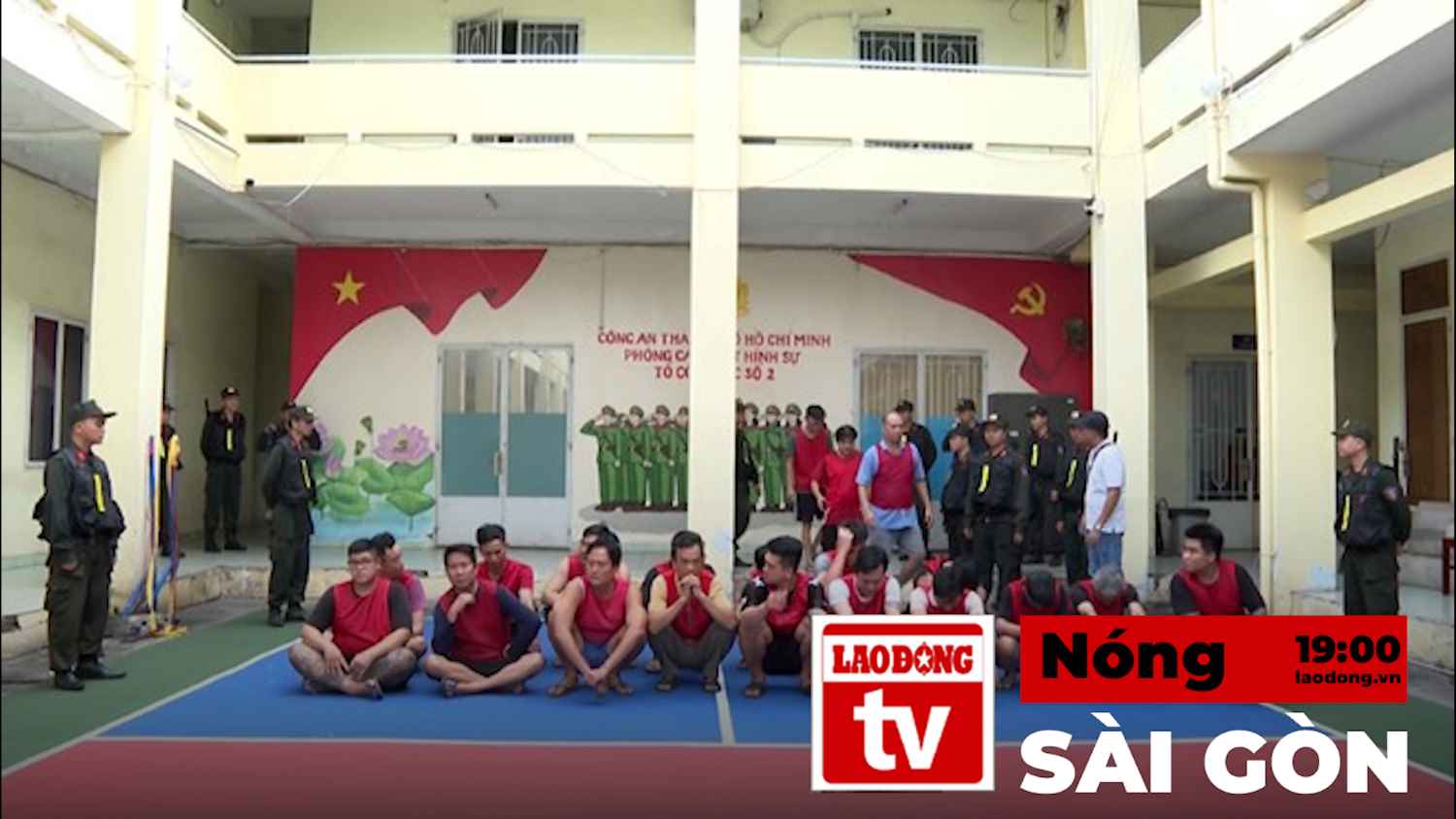 Saigon Hot News: Cracking down on 2 football betting rings during the World Cup season