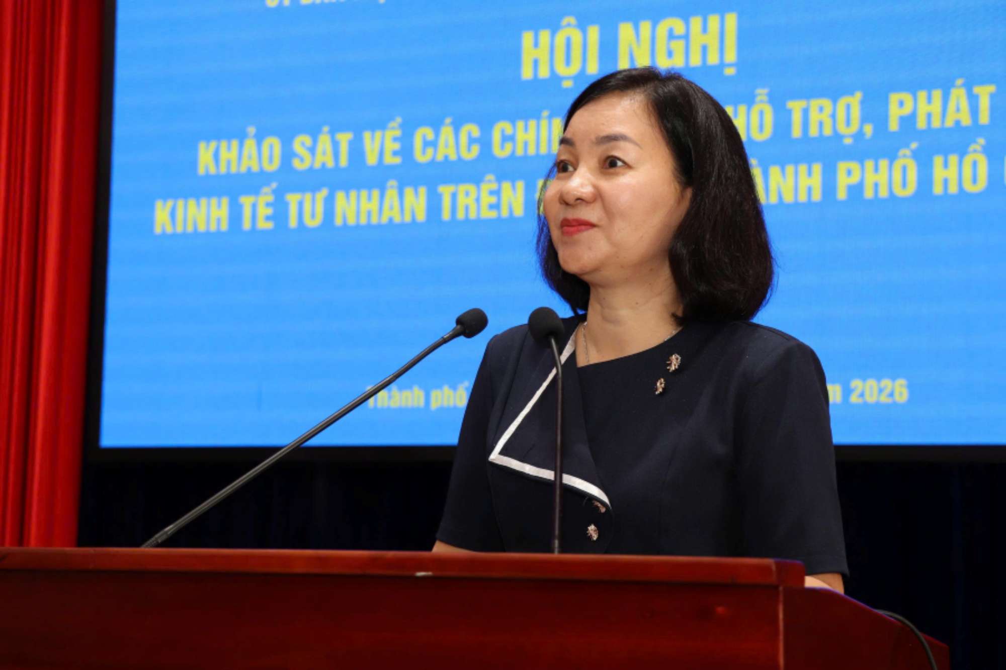 Phó Chủ tịch Thường trực Ủy ban MTTQ Việt Nam TPHCM Trương Thị Bích Hạnh chia sẻ tại hội nghị. Ảnh: MTTQ Việt Nam TPHCM cung cấp.