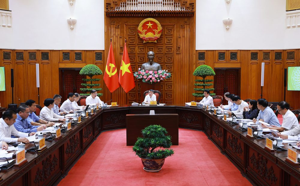Các đại biểu, thành viên tham dự phiên họp. Ảnh: VGP/Nhật Bắc