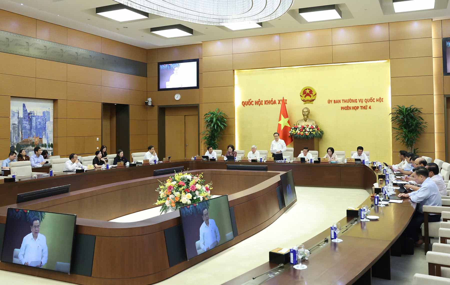 Chính phủ đã có văn bản đề nghị bổ sung Luật Nhà ở sửa đổi để trình Quốc hội thông qua theo trình tự, thủ tục rút gọn. Ảnh: Quochoi.vn