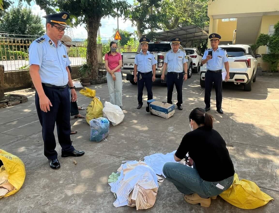 Lực lượng chức năng tỉnh Quảng Trị phát hiện nhiều vụ buôn lậu, hàng giả. Ảnh: Chi cục Quản lý thị trường tỉnh Quảng Trị