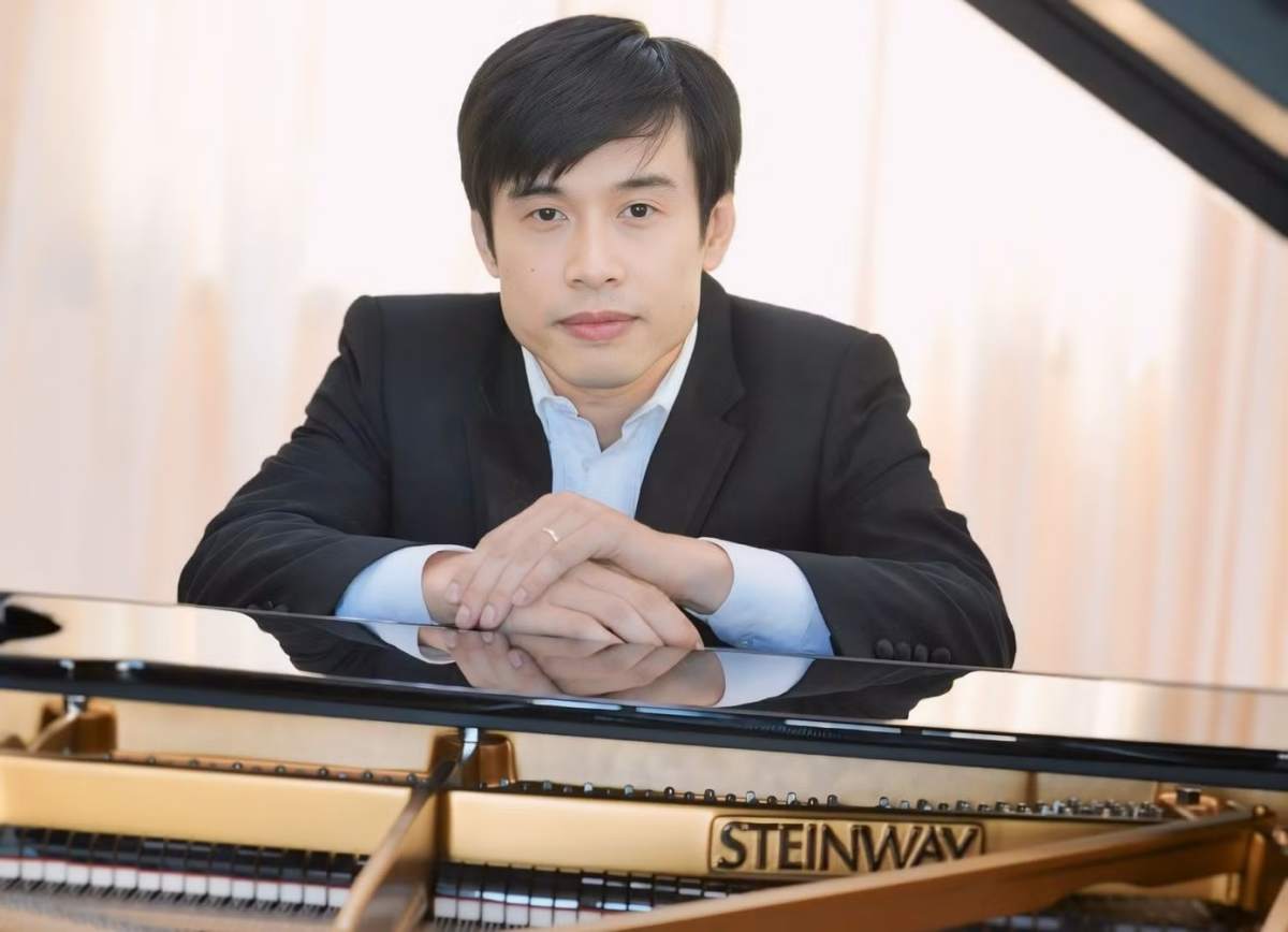 Musician Nguyen Huy Phuong was appointed Director of the Vietnam National Academy of Music. Photo: Character provided