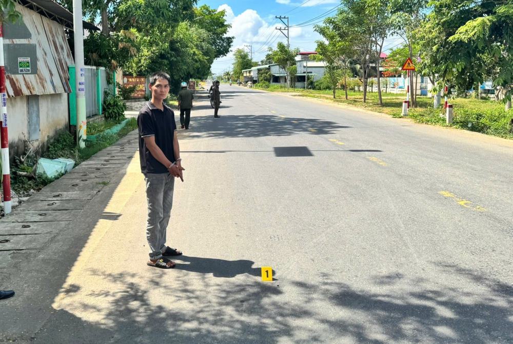 The thief who snatched a handbag from a lottery ticket seller was arrested by the police after 6 hours of investigation. Photo: Police provided
