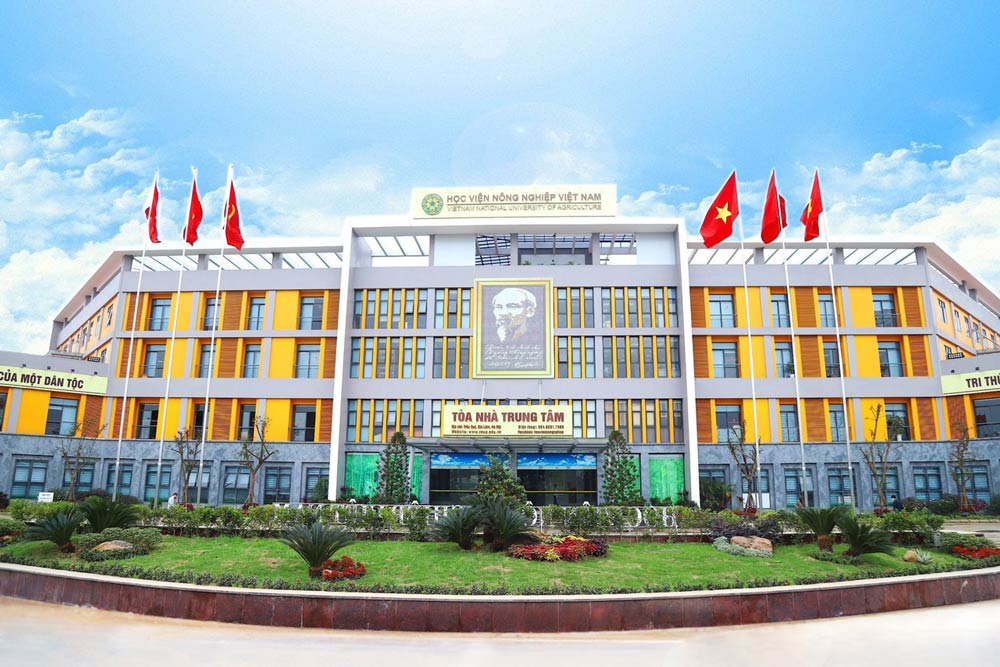 Vietnam National University of Agriculture announces 2026 benchmark scores. Photo: School