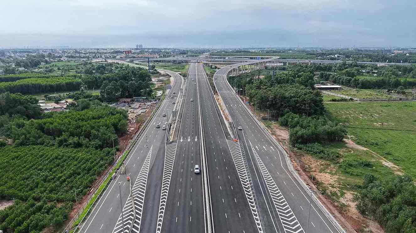 Đến nay, gói thầu 6.12 - Hệ thống giao thông kết nối sân bay Long Thành đã cơ bản hoàn thành các hạng mục chính. Ảnh: Tổng Công ty Cảng Hàng không Việt Nam (ACV)