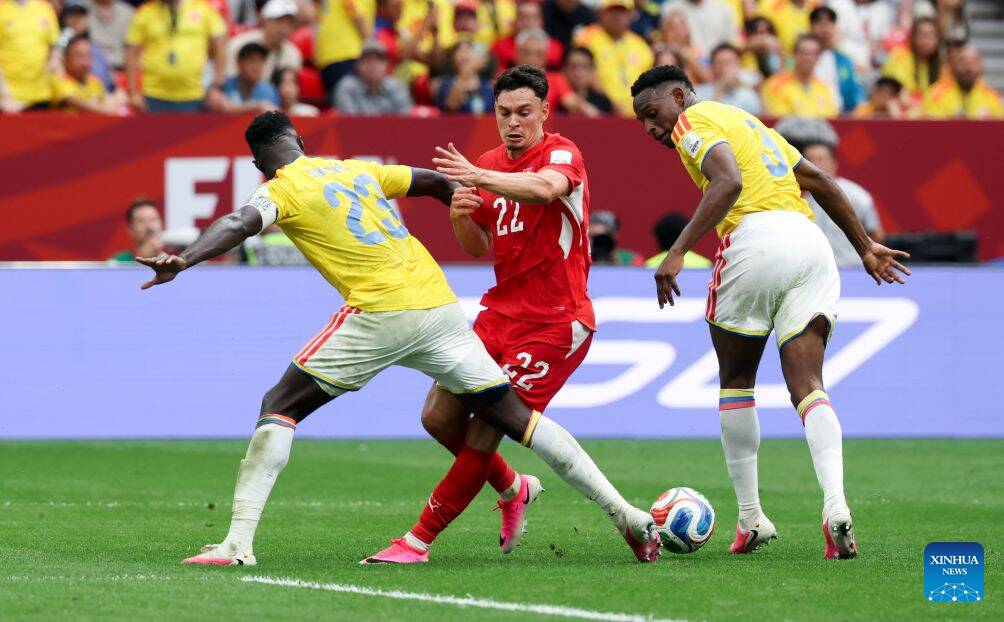 Switzerland defeats Colombia in a nerve-wracking penalty shootout. Photo: Xinhua