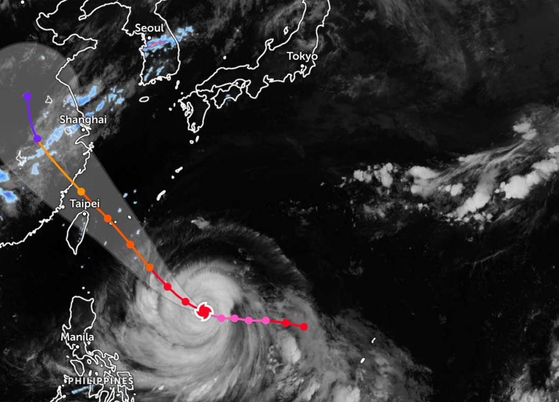 Update on the direction of super typhoon Ba Vi in the Pacific Ocean. Photo: JTWC