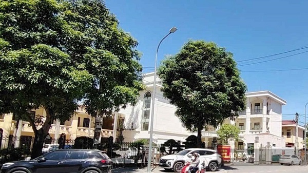 Le ministère des Finances vient de répondre aux questions relatives au loyer et aux biens publics. Photo: Xuyên Đông