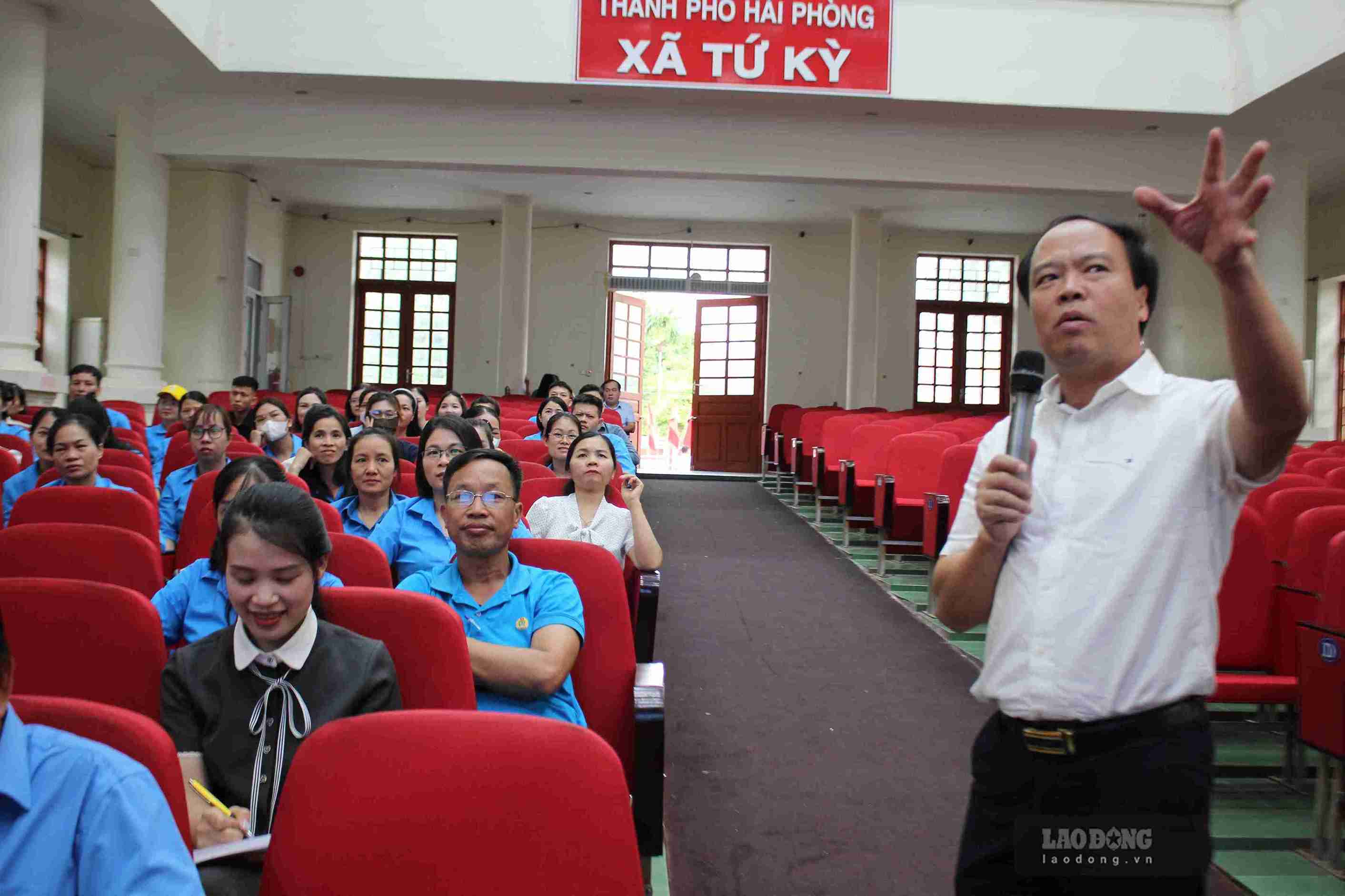 Hội nghị tập huấn thu hút đông đảo cán bộ công đoàn cơ sở trên địa bàn xã Tứ Kỳ tham dự. Ảnh: Mai Hương