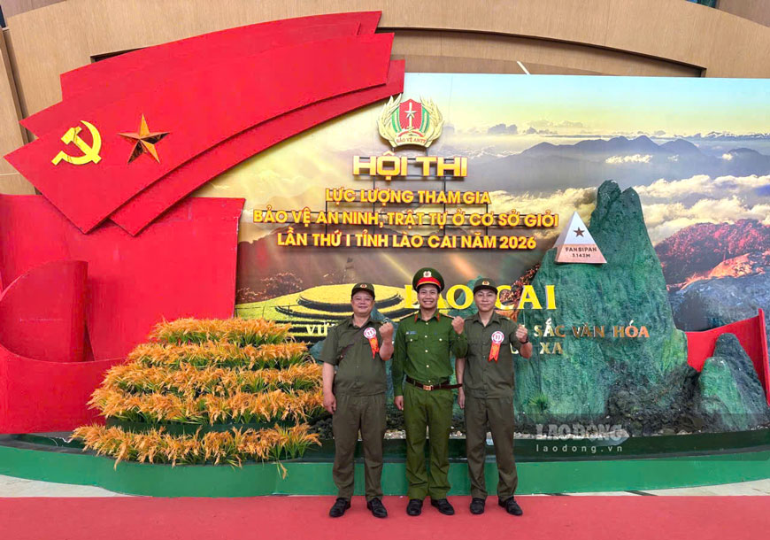Đại úy Hà Văn Nhất tham gia hội nghị bảo vệ an ninh trật tự ở cơ sở giỏi. Ảnh: Nhân vật cung cấp