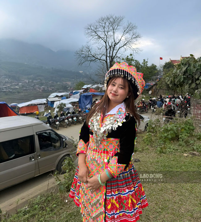 Sùng Thị Dinh, cô gái người H’Mông.
